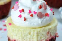 Red Velvet Cheesecake Cupcakes Recipe with Cream Cheese Frosting