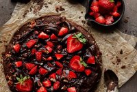 How to Make Brownie Pizza: Chocolate Dessert Pizza Recipe