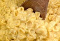 Creamy Instant Pot Mac and Cheese with Velveeta