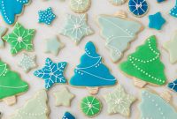How to Make and Decorate Sugar Cookies