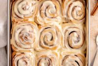 Brioche Cinnamon Rolls Recipe with Vanilla Glaze