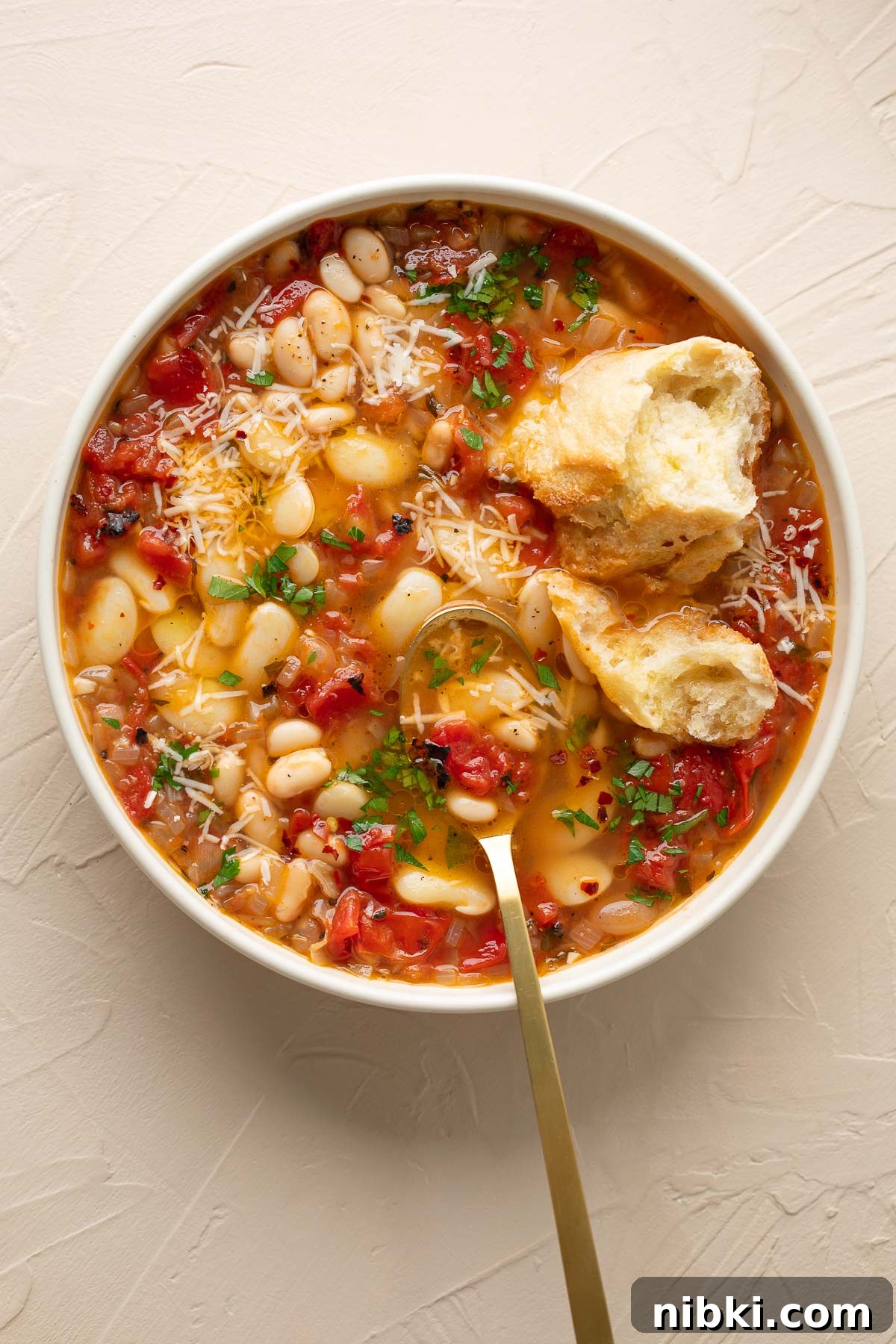 White Bean and Tomato Soup