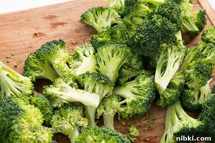 Crispy Air Fryer Broccoli Recipe 6 Fresh cut broccoli florets