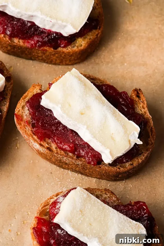 How to make crostini cranberry and brie crostini prior to being brûléed