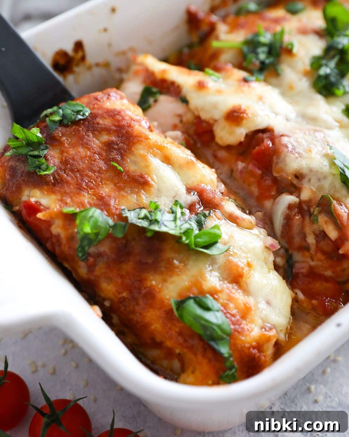 27 Quick High-Protein Dinners with 30+g Protein 21 Chicken Mozzarella Bake