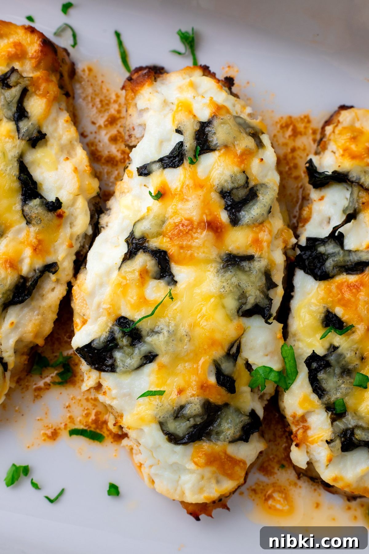 27 Quick High-Protein Dinners with 30+g Protein 29 Cheesy Spinach Chicken Bake