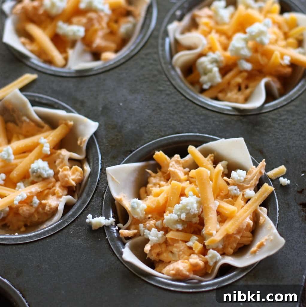 buffalo-chicken-cupcakes-filled