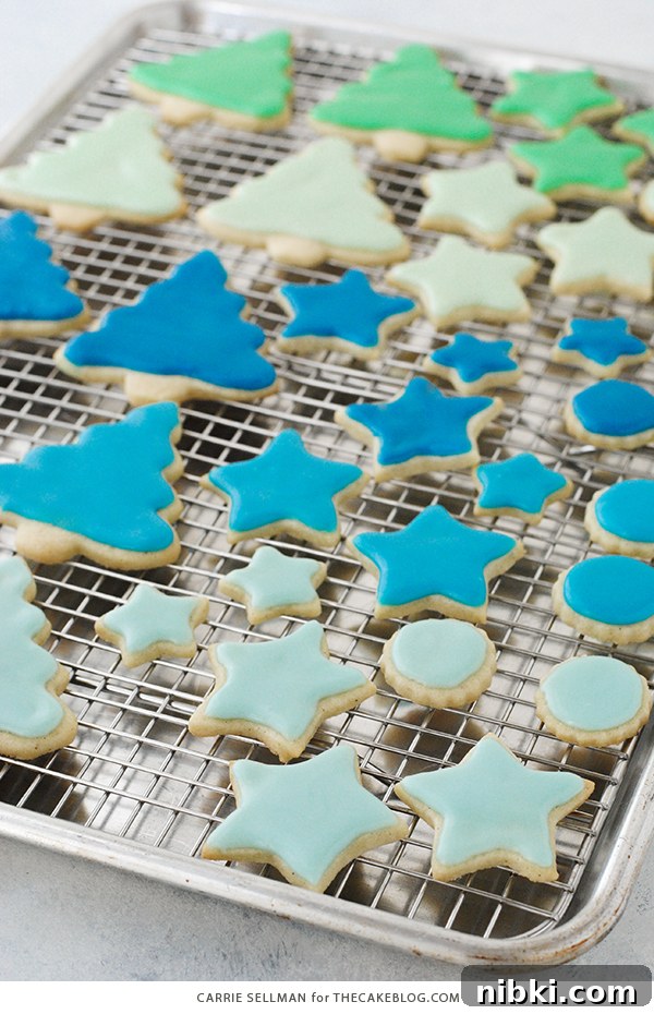 How to Make and Decorate Sugar Cookies 7 Decorated Sugar Cookies - vanilla bean sugar cookies with a simple glaze icing for easy yet beautiful Christmas cookies | by Carrie Sellman for TheCakeBlog.com