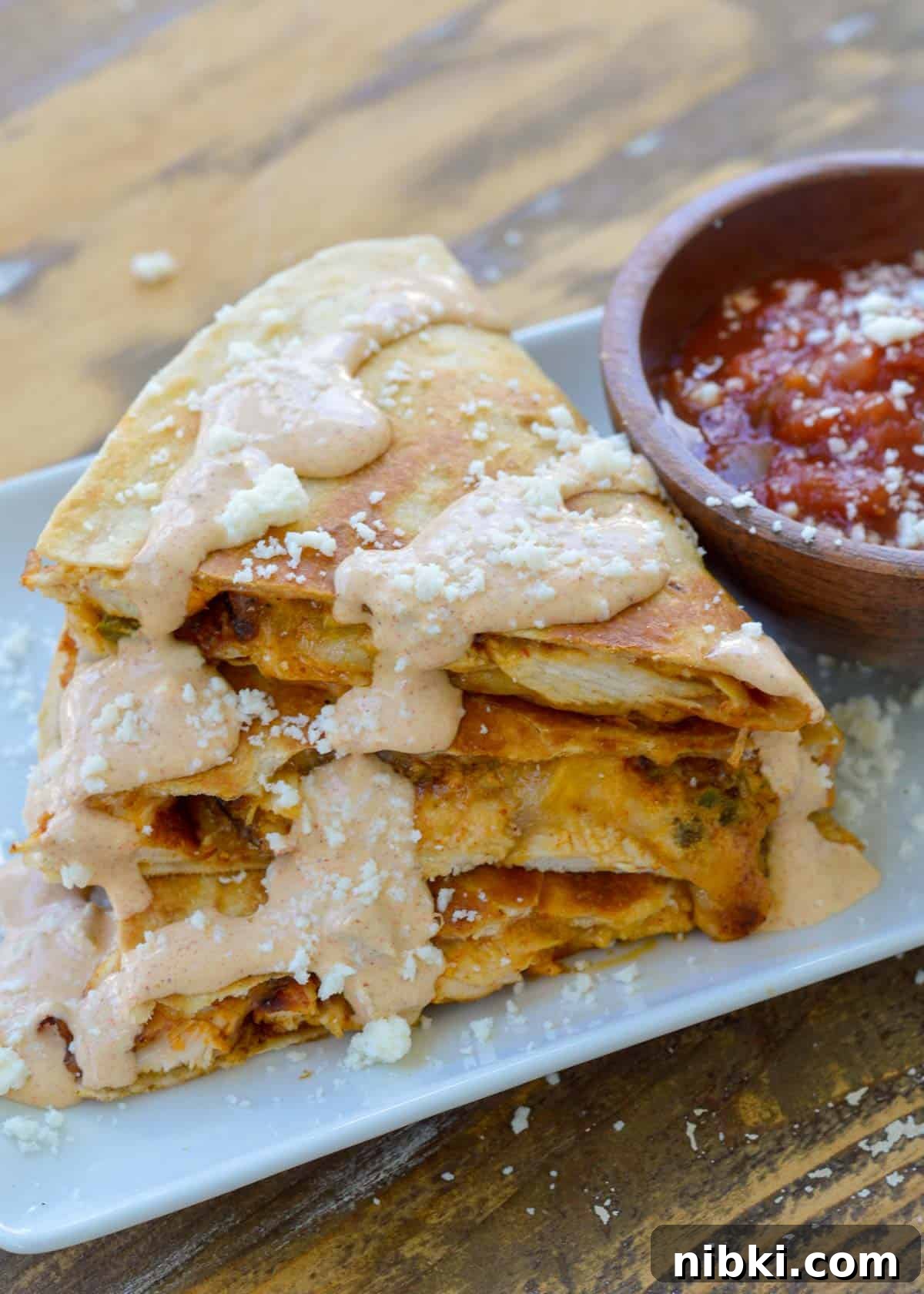 Copycat Taco Bell Creamy Jalapeno Sauce Recipe 6 This easy recipe makes a Taco Bell Creamy Jalapeno Sauce copycat you'll want to put on everything! Perfect for quesadillas, tacos, nachos, and more!
