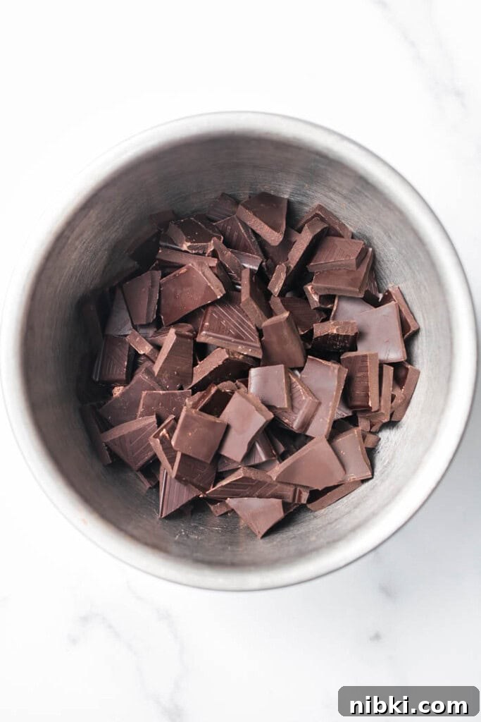Homemade Chocolate-Covered Almonds Recipe 2 img 5054 2