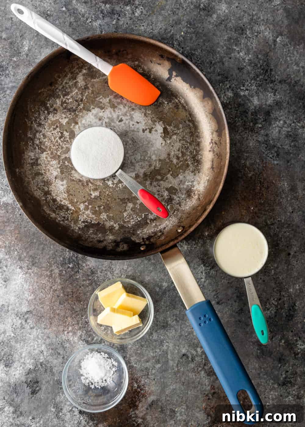 ingredients to make homemade caramel