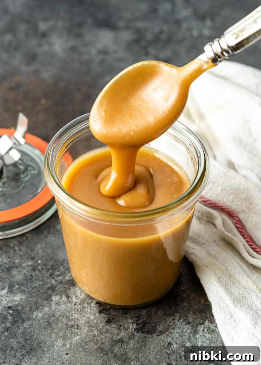 Caramel sauce