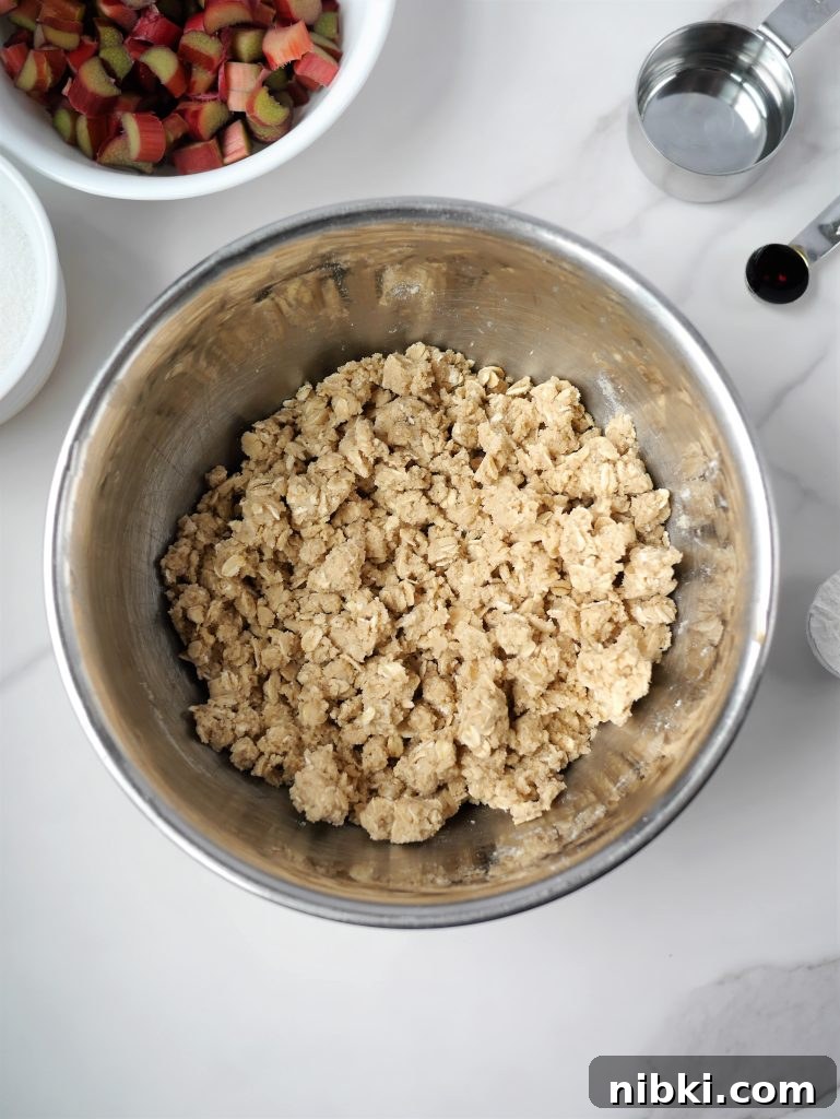 Amish Oatmeal Rhubarb Crumb Bars Recipe 3 Ingredients for oatmeal rhubarb bars