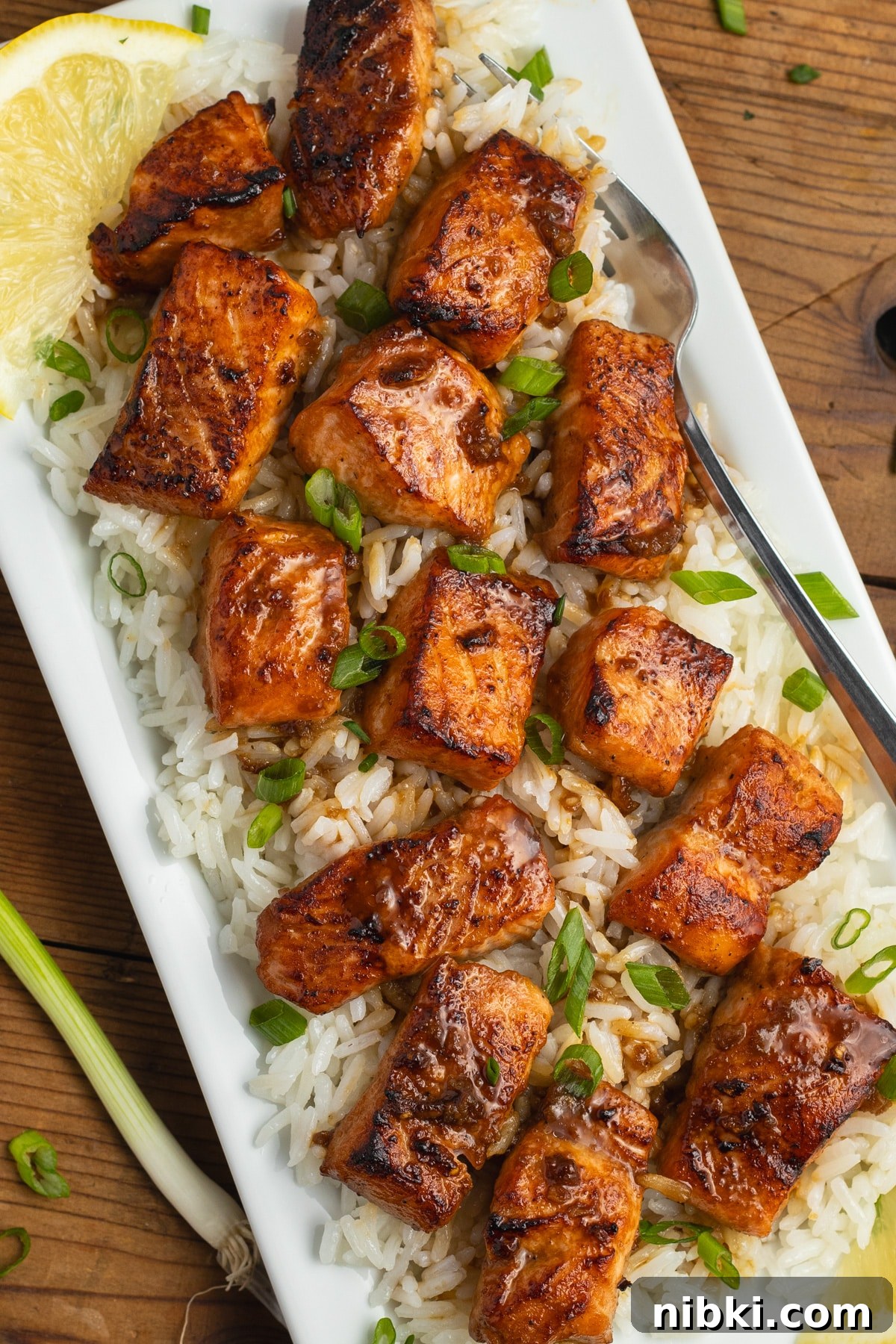 Hot Honey Garlic Salmon Bites Recipe 13 This is a picture of a plate of hot honey garlic salmon bites.