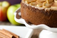 Apple Cinnamon Cheesecake with Caramelized Apple Topping