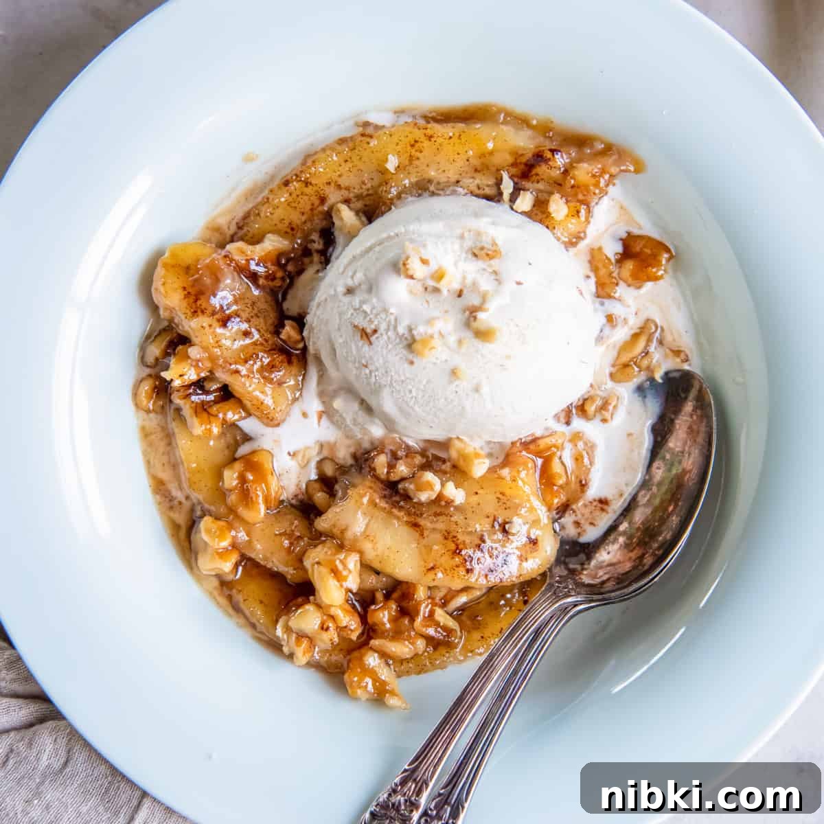 Crispy Fried Banana Fritters Recipe with Cinnamon Sugar 17 Bananas Foster